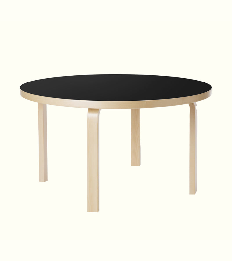 Alvar Aalto | Round Table | Black